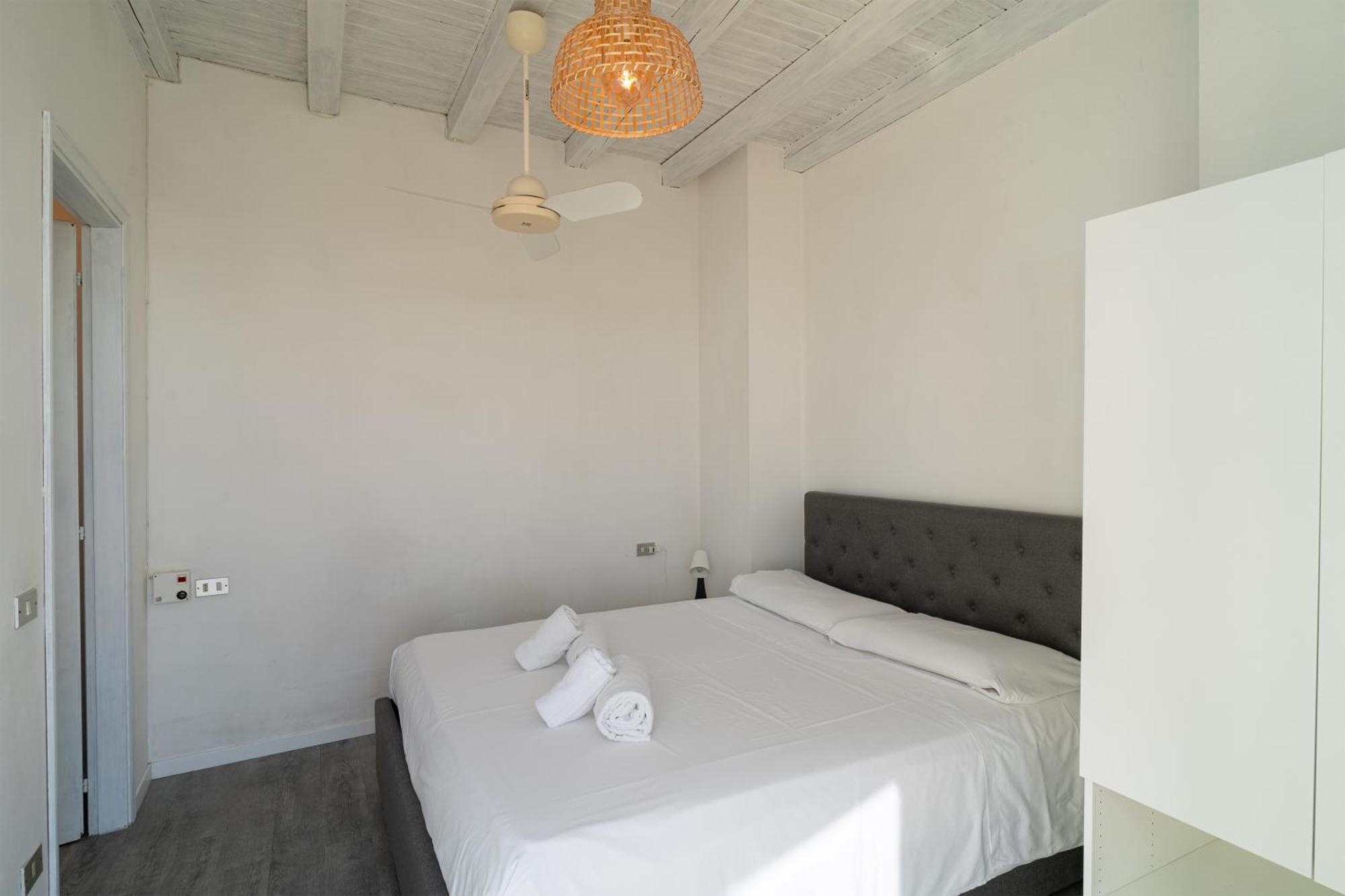 Casa Grimaldi - Terrace & Sea View Apartment เวนติมิญา ภายนอก รูปภาพ